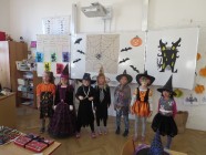 Halloweenská škola