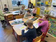Klaun a spolupráce