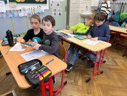 Jaro klepe na dveře - pupeny