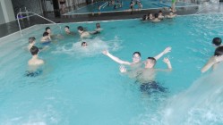 Druhé kolo školní plavecké ligy