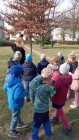 Jarní procházka spojená s poznáváním květin a stromů
