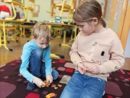 Sirkolamy, pokusy, parkety a návštěva knihovny