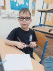 Stavby z krychlí podle osy, rýsování hvězd a pokusy