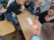 Adventní šifry, práce s tablety a pokusy