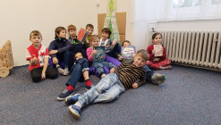Knižní chlubírna a Den deskových her (druháci i třeťáci)