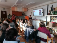 Stáří zblízka aneb Dotkni se světa seniorů