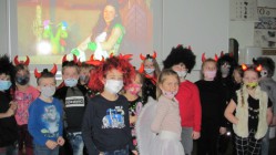 Mikulášská škola