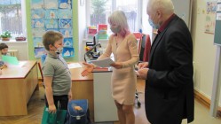 První vysvědčení