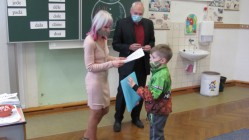 První vysvědčení