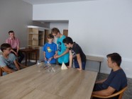 Vaření a stolování netradičně Vaření a stolování netradičně
